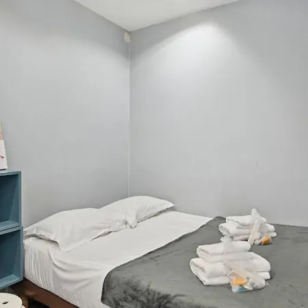 324 Vanves - Superb In Paris